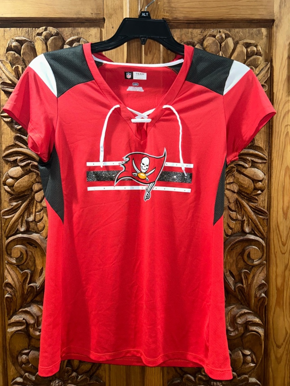 EUC Tampa Bay ladies large jersey shirt